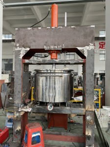 Drum Press Machine and Filling Machine for Highly Viscose Material gallery item 2